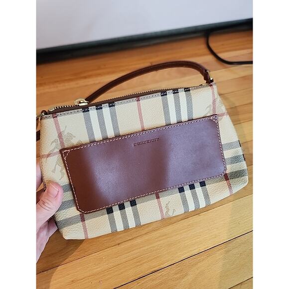 BURBERRY Nova Check Accessory Pouch PVC Beige Gold Wristlet - Picture 2 of 5